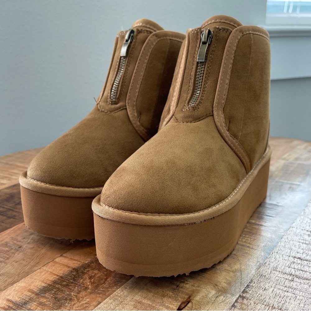 Zip-up Platform Booties!